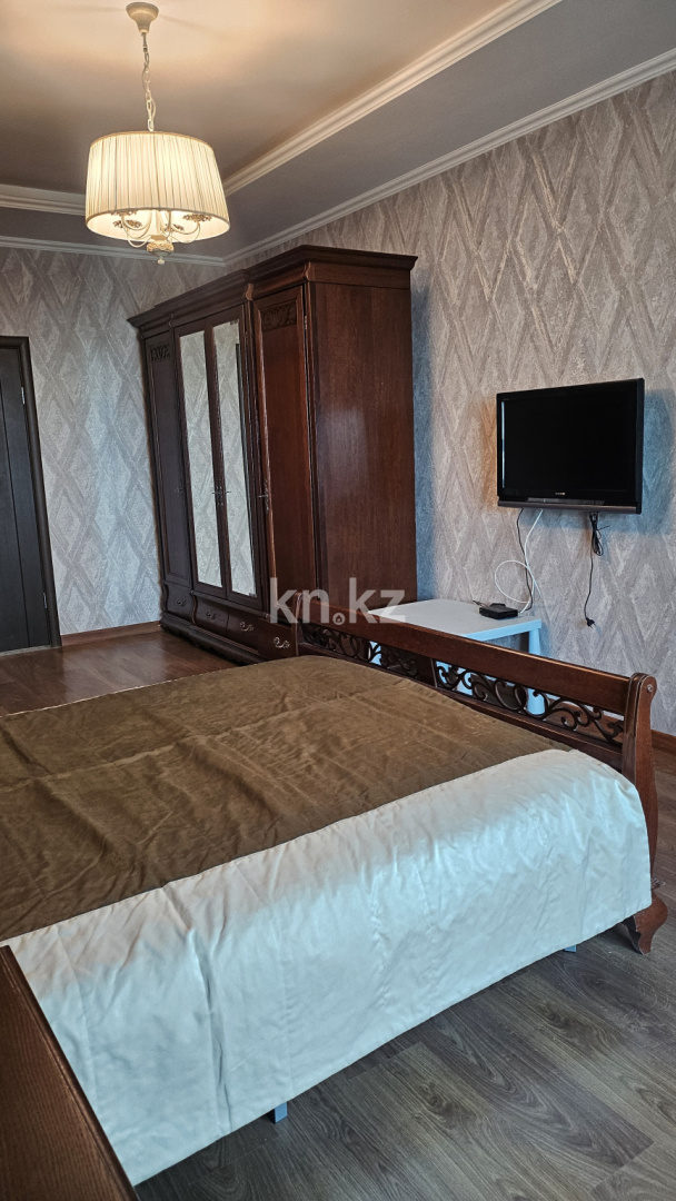 Аренда 2-комнатной квартиры, 85 м², Достык, дом  97Б - Достык Снегина - Аренда  двухкомнатных квартир помесячно в Алматы с фото фото 7 из 11