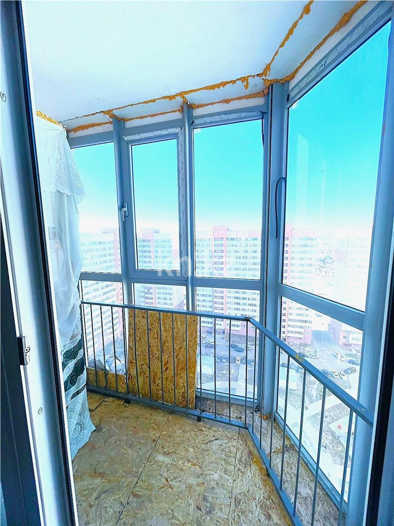 Продажа 2-комнатной квартиры, 63 м², ул. Момышулы в Караганде - фото 11