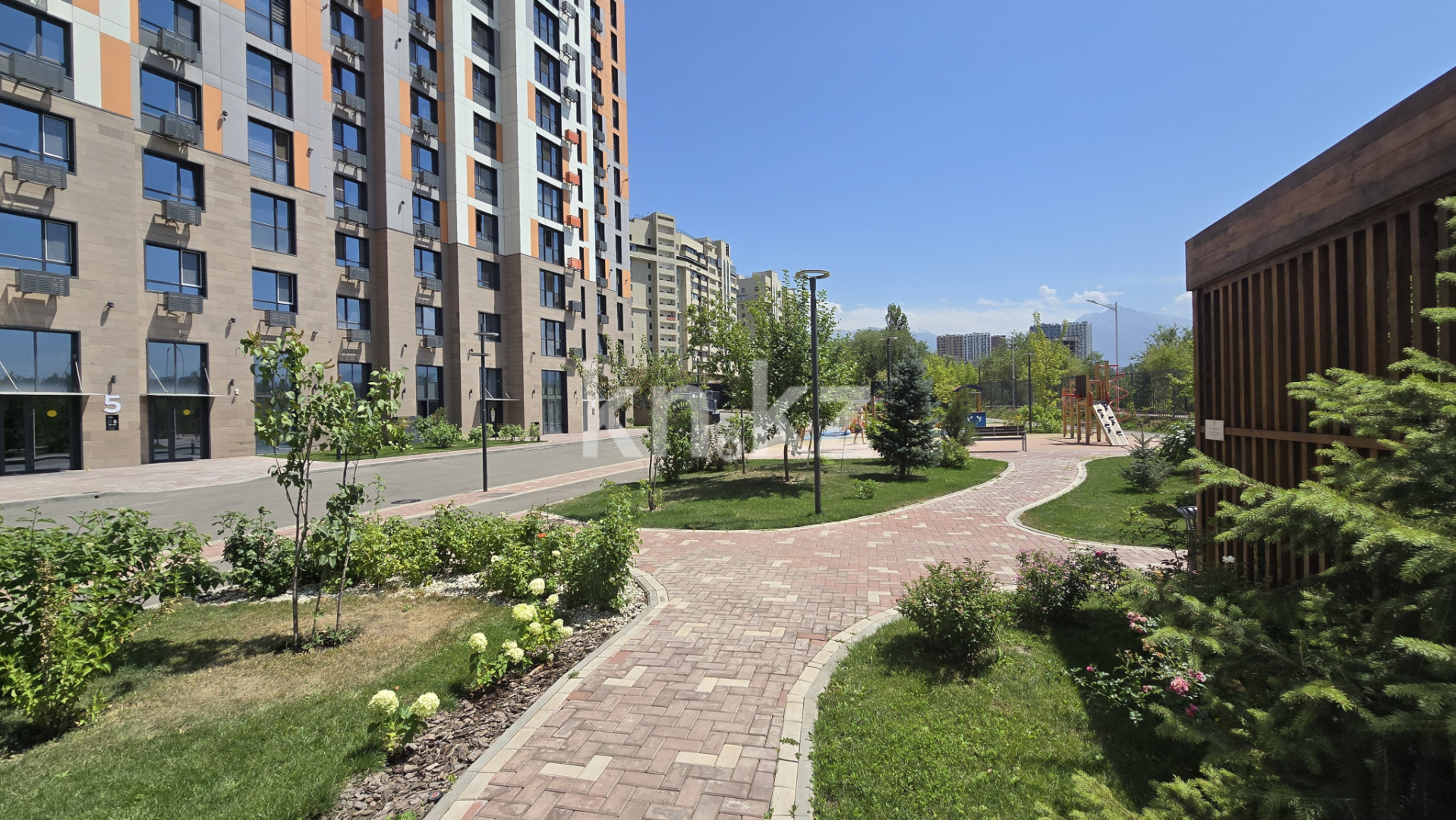 Аренда 2-комнатной квартиры, 76 м² - Аренда недвижимости в Алматы фото 14 из 14