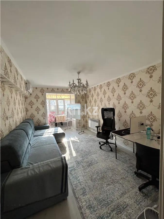 Продажа 2-комнатной квартиры, 60 м², ул. Карасай батыра, дом  134а - Продажа квартир в Алматы фото 1 из 5