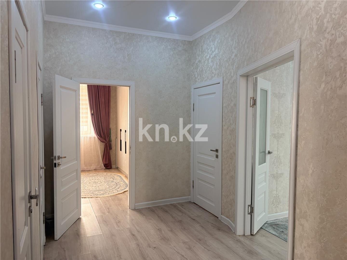 Продажа 3-комнатной квартиры, 92 м² в Караганде - фото 14