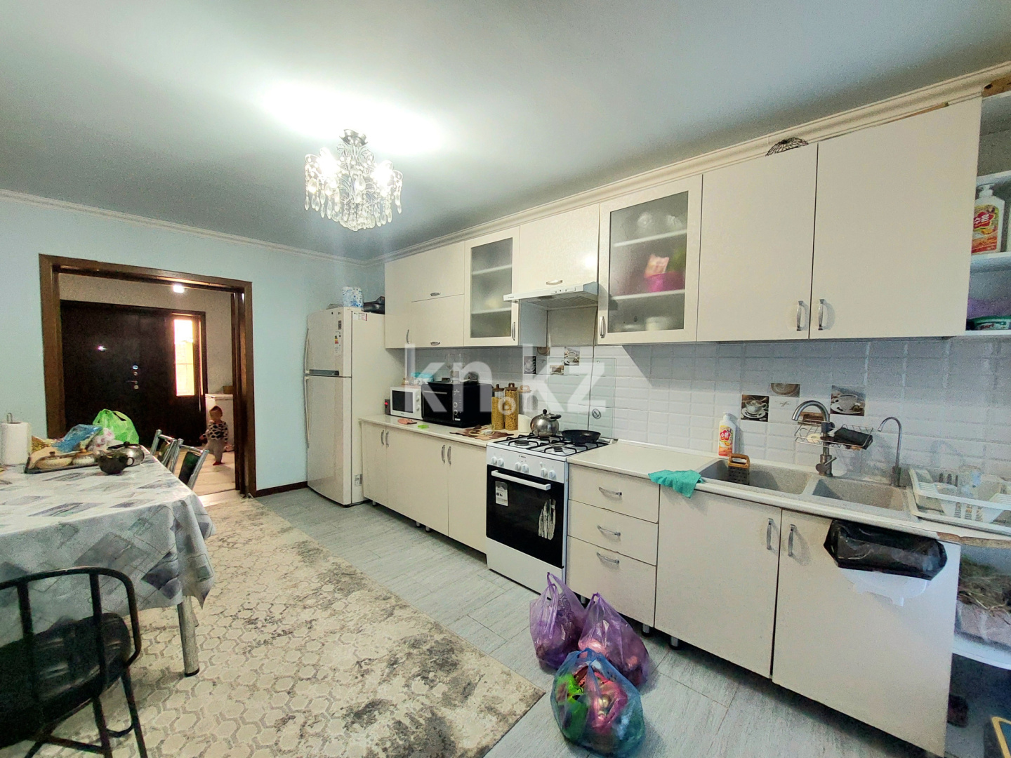 Продажа 6-комнатного дома, 252 м², ул. Сырым батыра, дом  64 - Продажа квартир в Шымкенте фото 25 из 40