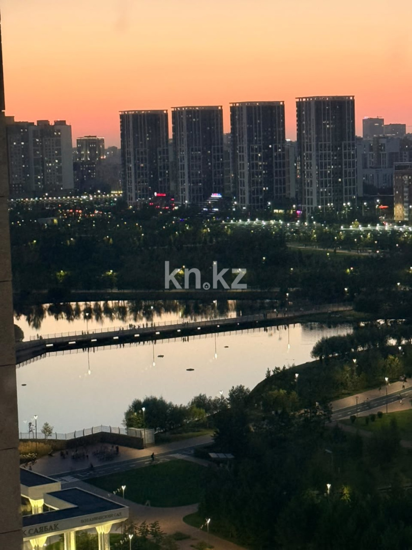 Продажа 3-комнатной квартиры, 97 м² в Астане - фото 16