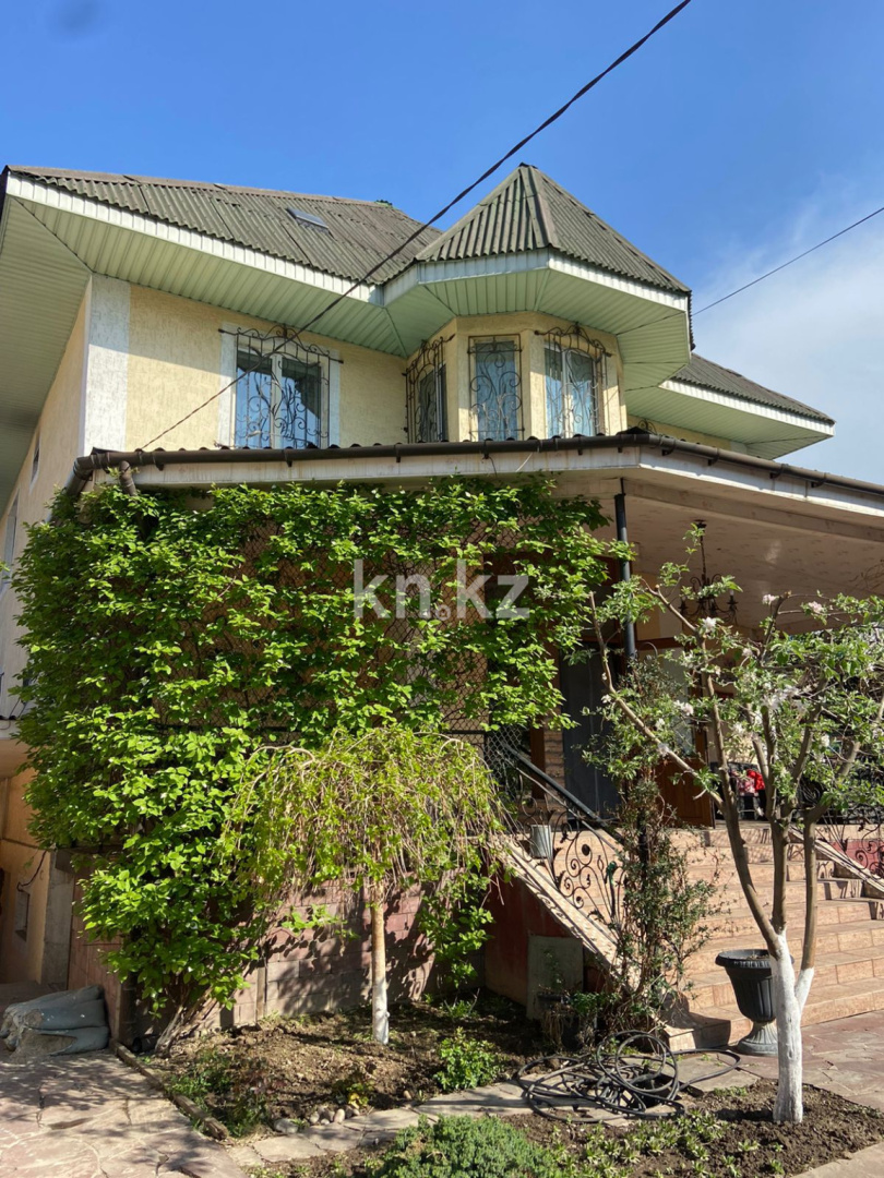 Продажа 6-комнатного дома, 284 м² - Продажа пятикомнатных и более домов, коттеджей в Алматы фото 10 из 14