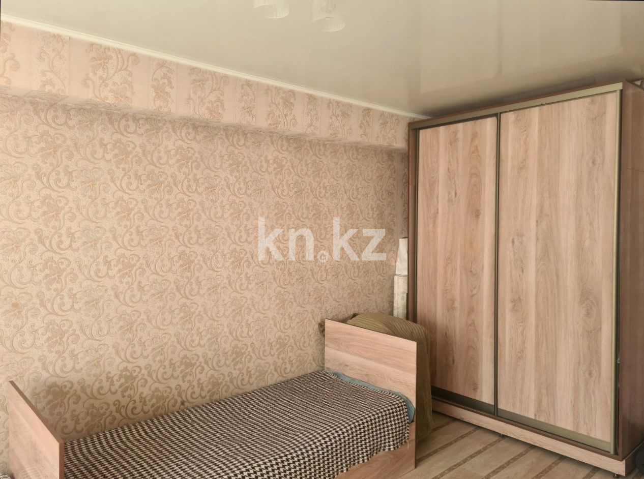 Продажа 3-комнатной квартиры, 72.3 м², Гагарина бульвар, дом  19/1 - Продажа  трехкомнатных квартир в Усть-Каменогорске фото 12 из 35