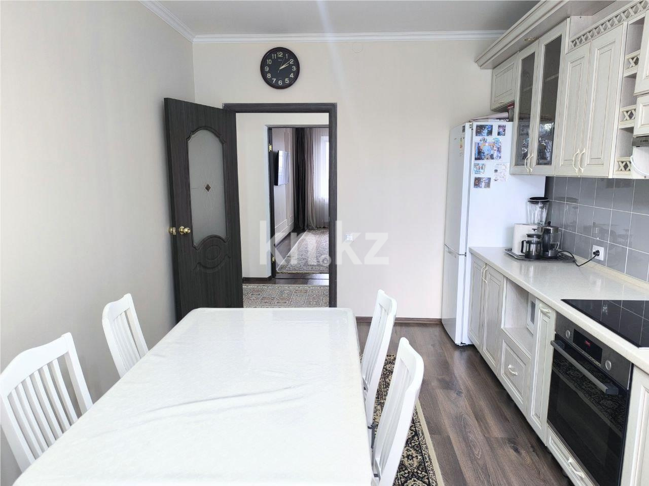 Продажа 3-комнатной квартиры, 98 м², пр. Шахтеров в Караганде - фото 8