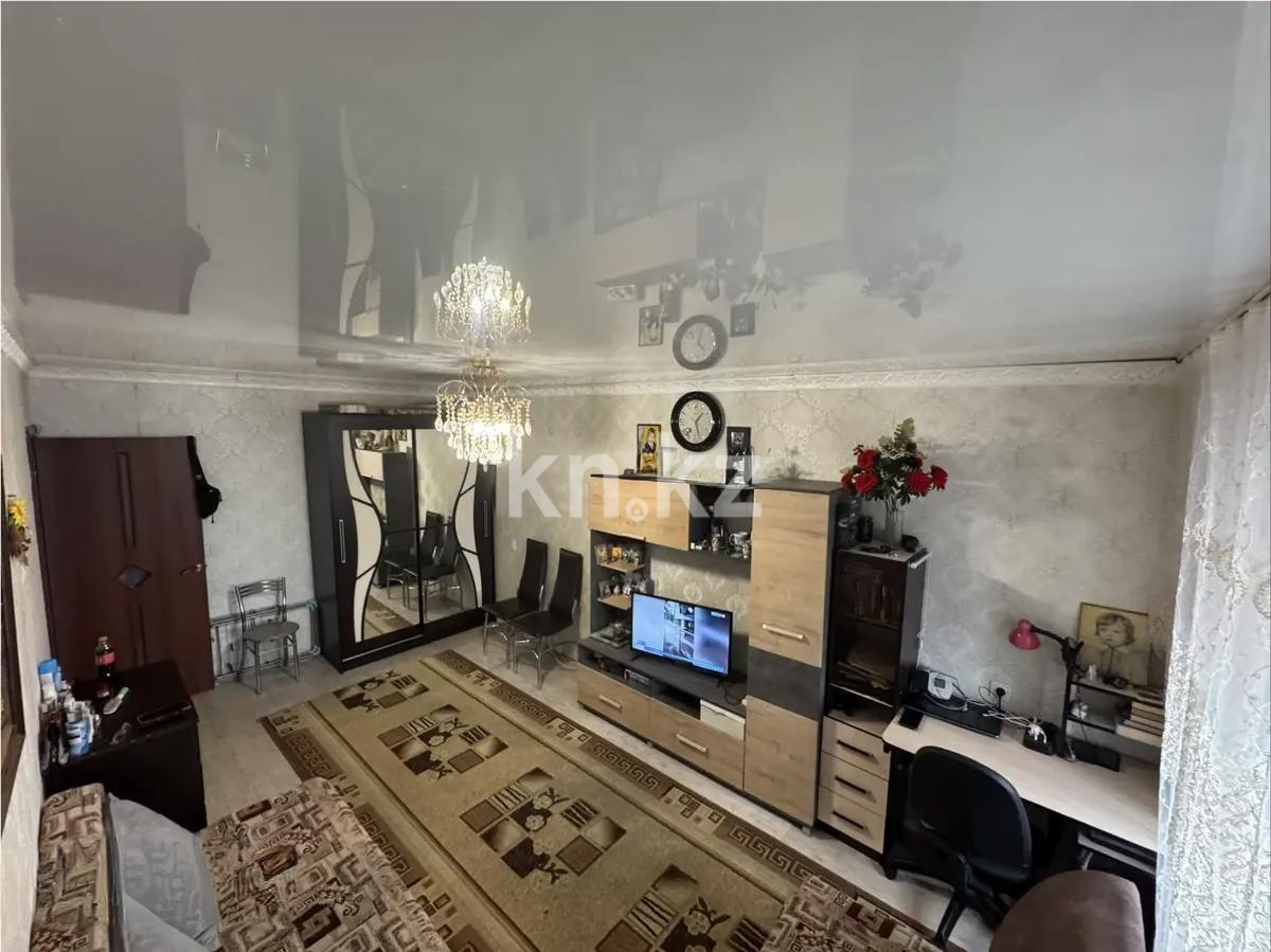 Продажа 1-комнатной квартиры, 30 м², мкр-н 16, дом  49 - Продажа  однокомнатных квартир в Караганде фото 1 из 4