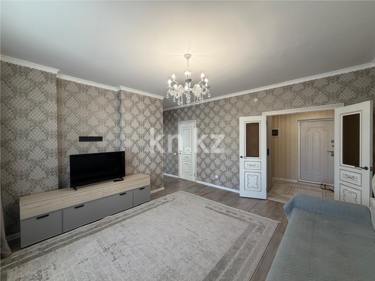 Продажа 2-комнатной квартиры, 56.4 м² - Продажа зданий в Алматинской области фото 1 из 12