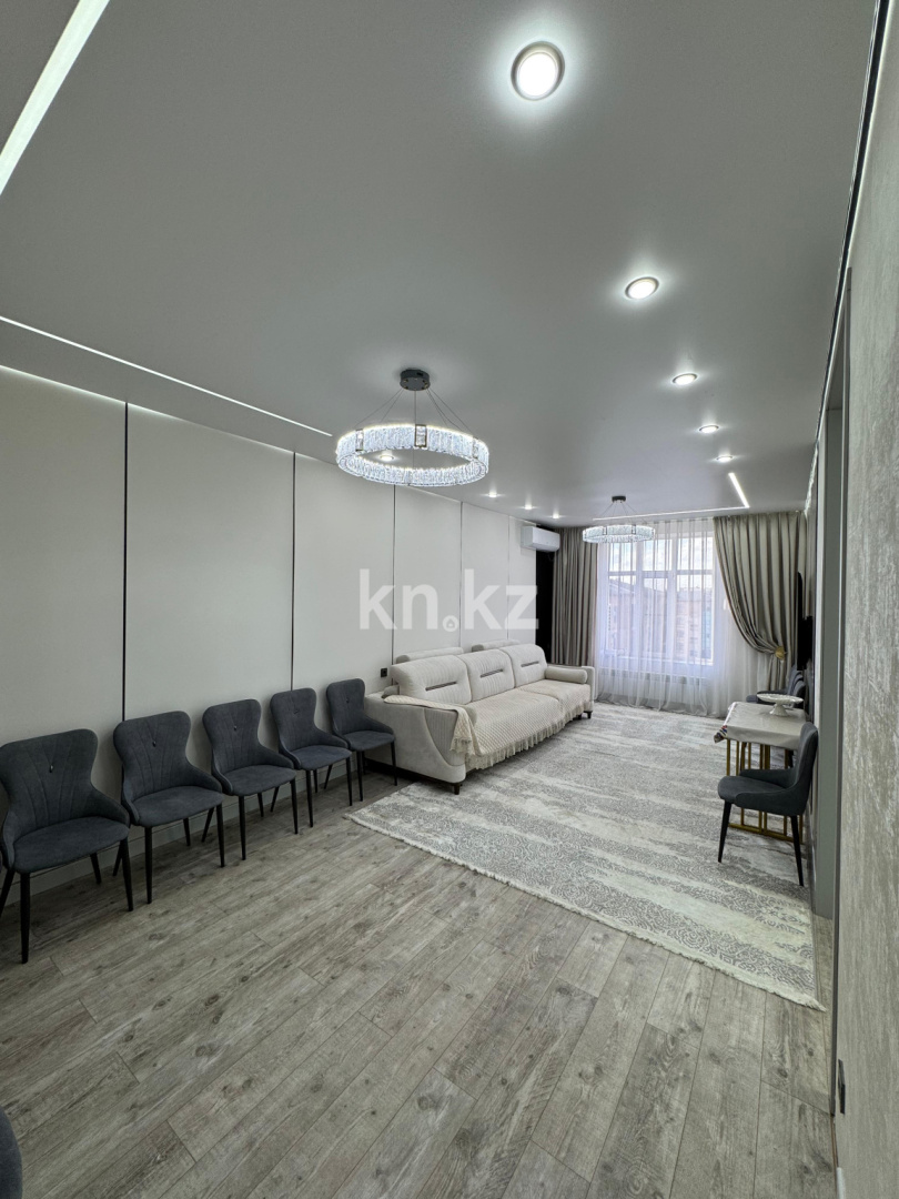 Продажа 4-комнатной квартиры, 105 м², ул. Таттимбета, дом  35 - Продажа  четырехкомнатных квартир в Караганде фото 3 из 14