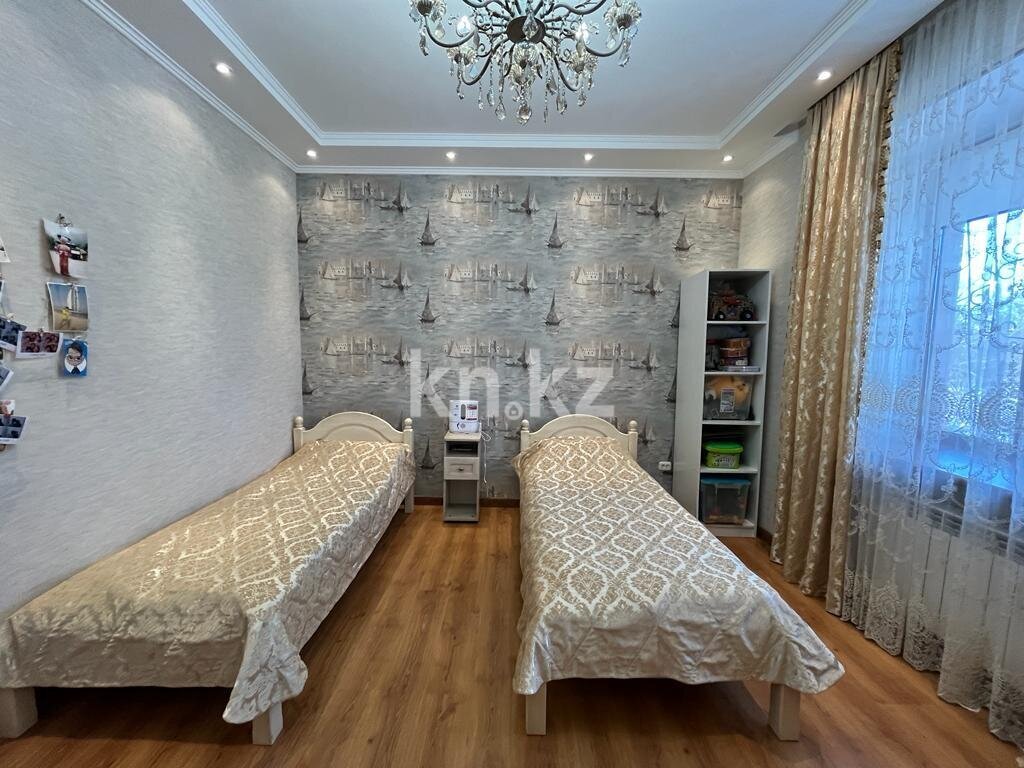 Продажа 4-комнатной квартиры, 135 м² в Караганде - фото 8