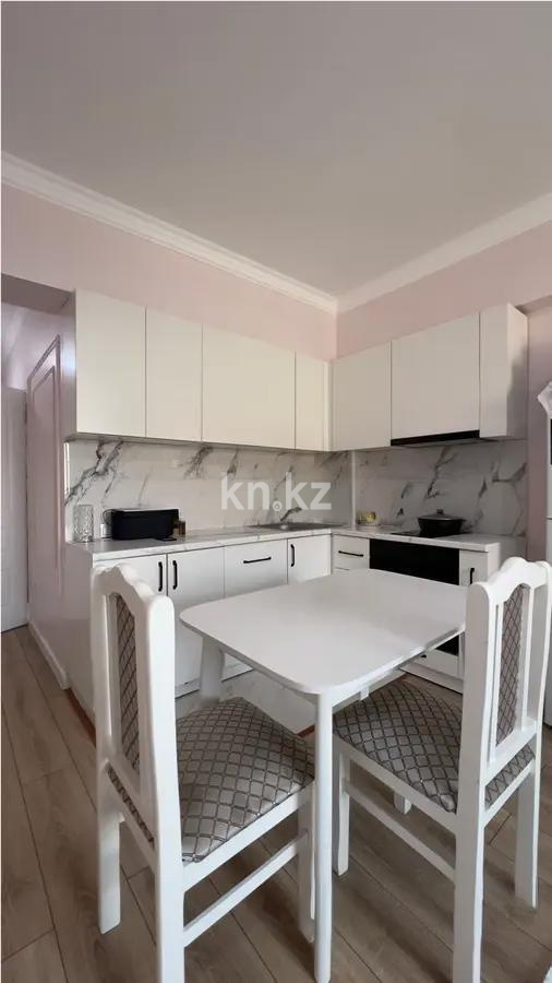 Продажа 1-комнатной квартиры, 33 м², ул. Толе би, дом  273а в Алматы - фото 2
