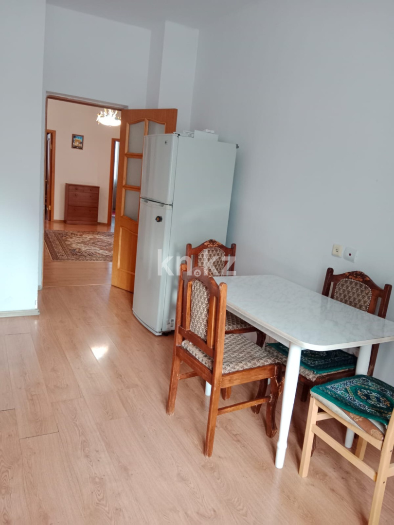 Аренда 3-комнатной квартиры, 125 м², ул. Достык, дом  13 - Аренда квартир помесячно в Казахстане фото 2 из 15