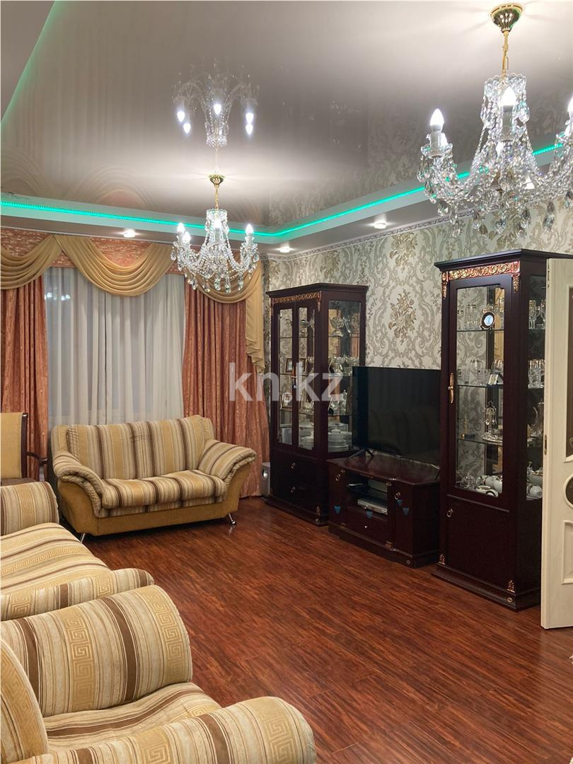 Продажа 3-комнатной квартиры, 84 м², пр. Шахтеров, дом  74 - Продажа квартир в новостройках Караганды фото 1 из 12