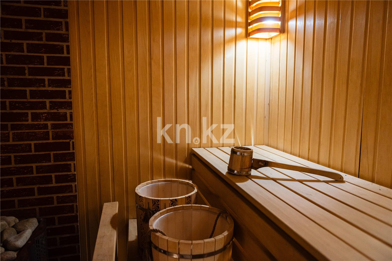 Продажа 6-комнатной квартиры, 345 м², ул. Муканова, дом  53 - Продажа  пятикомнатных квартир в Караганде фото 49 из 58