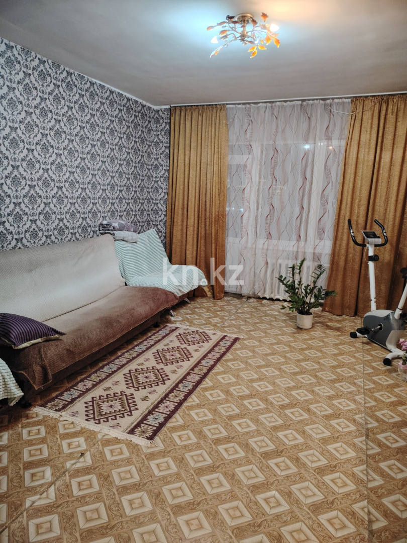 Продажа 2-комнатной квартиры, 60 м², ул. Сарыарка, дом  31 - Продажа квартир в Караганде с фото фото 1 из 1