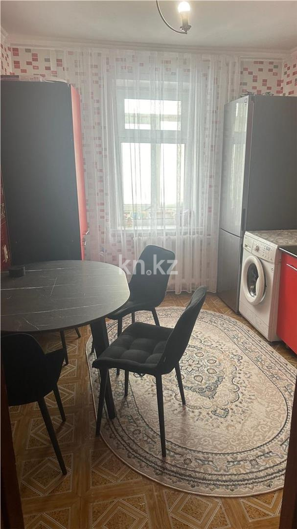 Продажа 3-комнатной квартиры, 62 м², мкр-н Мамраева (Восток-5) - Продажа квартир в Караганде фото 9 из 16