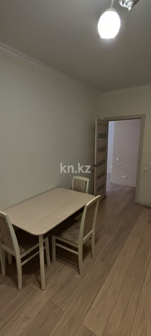 Аренда 2-комнатной квартиры, 80 м² - Аренда двухкомнатных квартир помесячно от хозяев в Астане фото 2 из 10