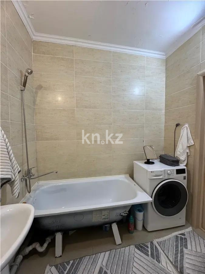 Продажа 2-комнатной квартиры, 68 м², ул. Валиханова, дом  23 в Астане - фото 4