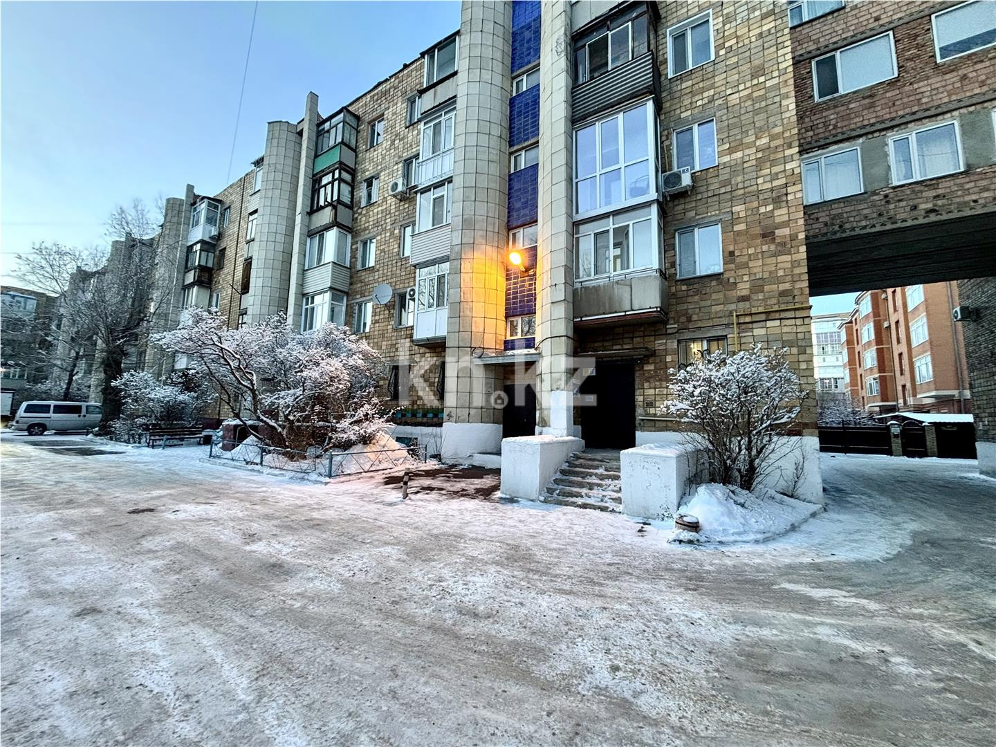 Продажа 3-комнатной квартиры, 74 м² - Продажа квартир в районе Михайловка в Караганде фото 21 из 23