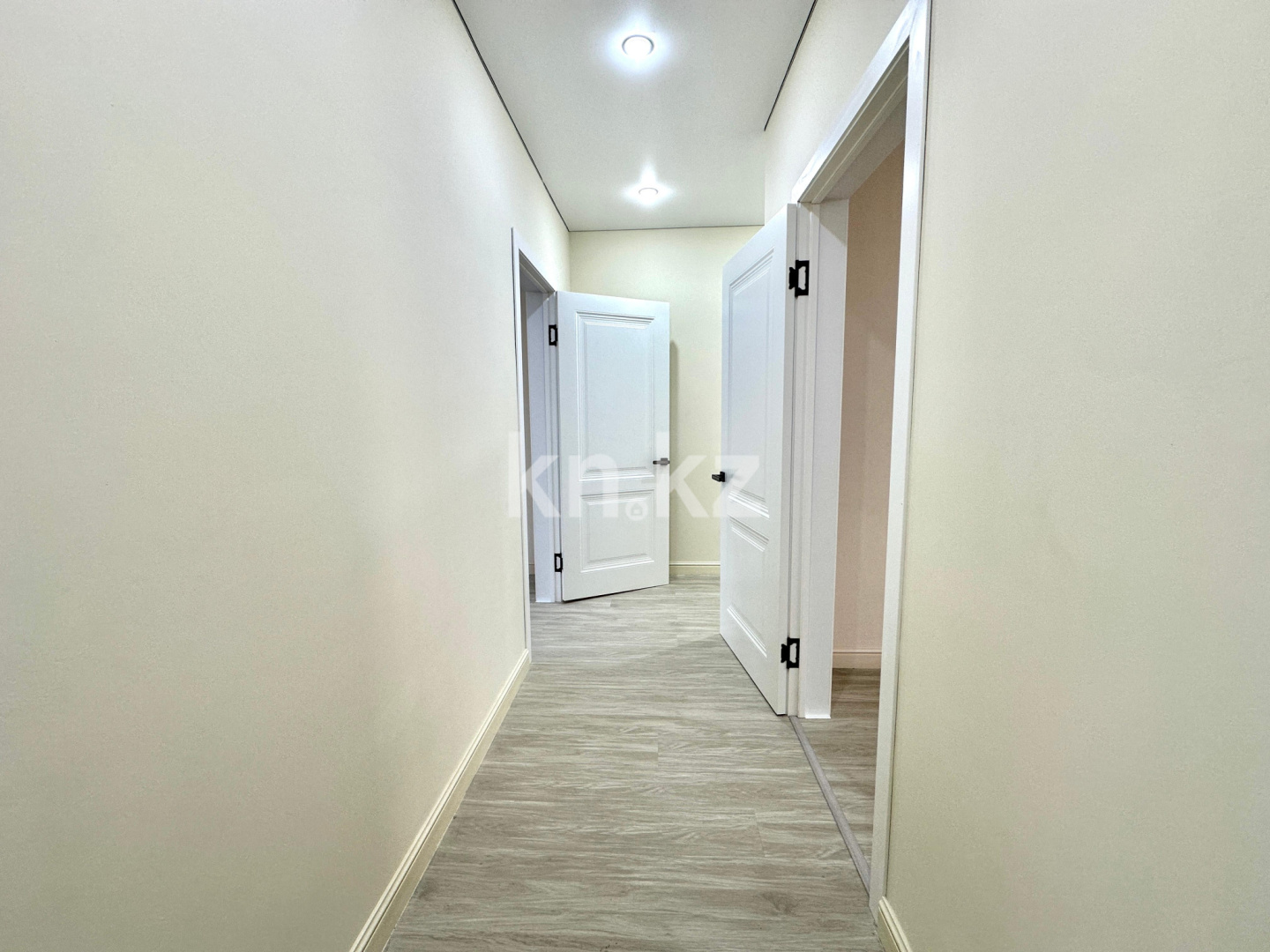 Продажа 5-комнатного дома, 190 м², ул. Енбек, дом  19 - Продажа домов, коттеджей в Алматы без посредников фото 18 из 32