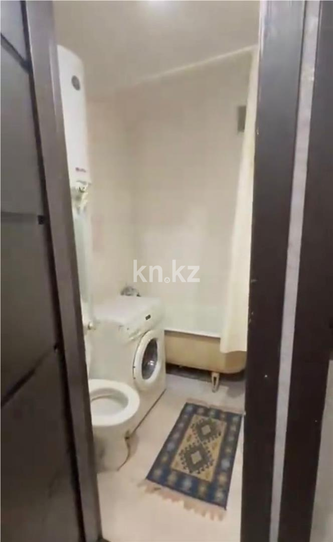 Продажа 1-комнатной квартиры, 33 м², 12 мкр. в Караганде - фото 10