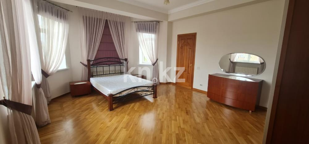 Аренда 6-комнатного дома, 550 м², улица Иванилова - Аренда домов в Алматы фото 10 из 20