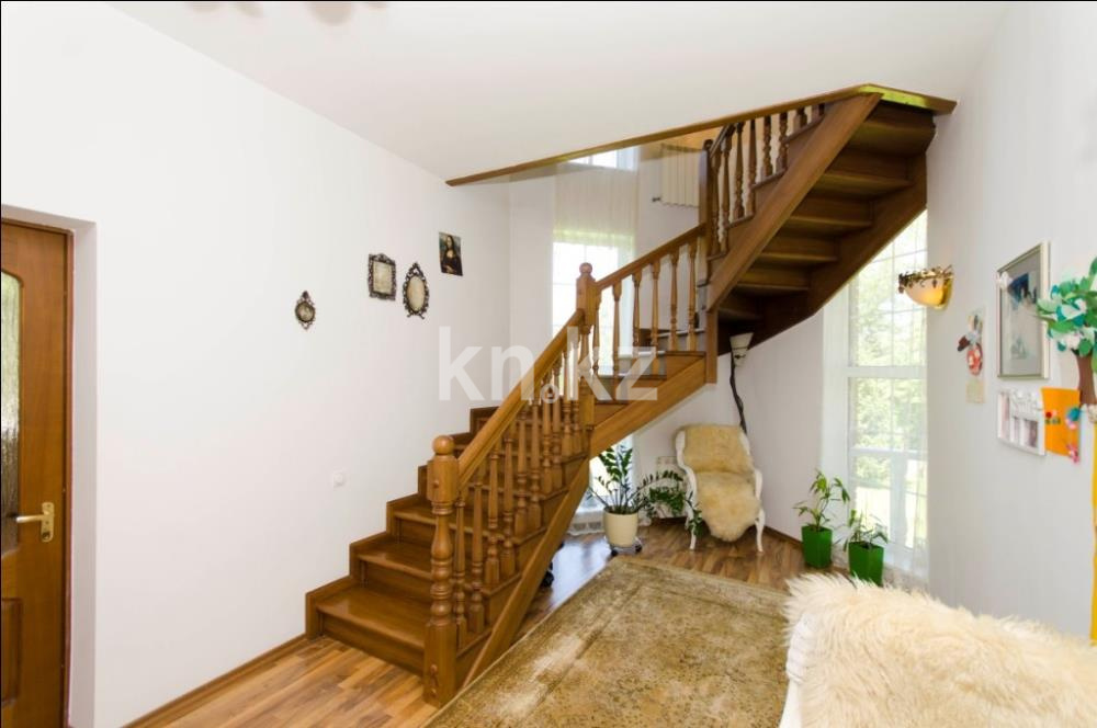 Продажа 8-комнатного дома, 330 м², Ремизовка - Продажа домов, коттеджей в Алматы с фото фото 3 из 20