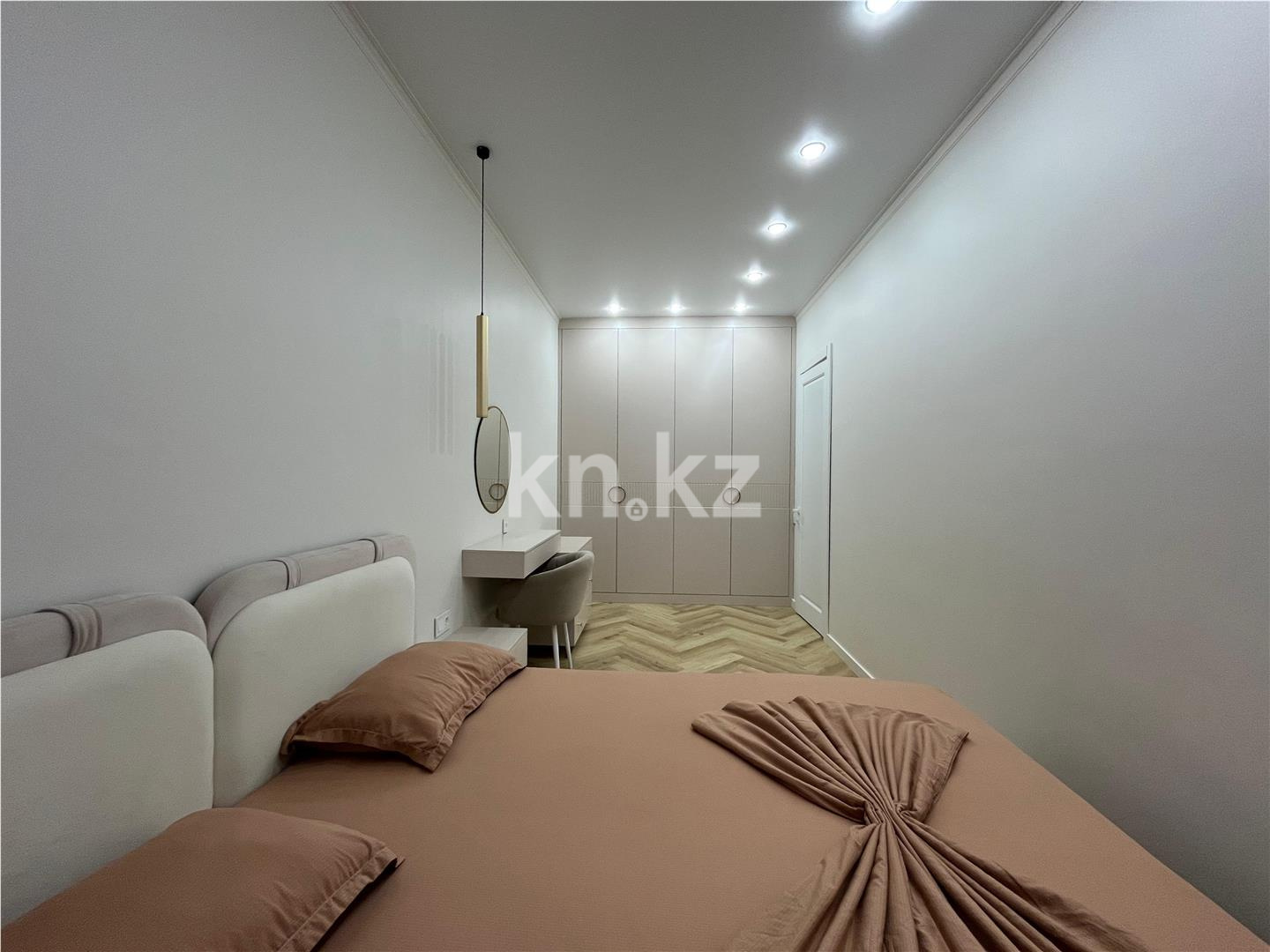 Продажа 2-комнатной квартиры, 64 м², ул. Муканова, дом  47/3 в Караганде - фото 6