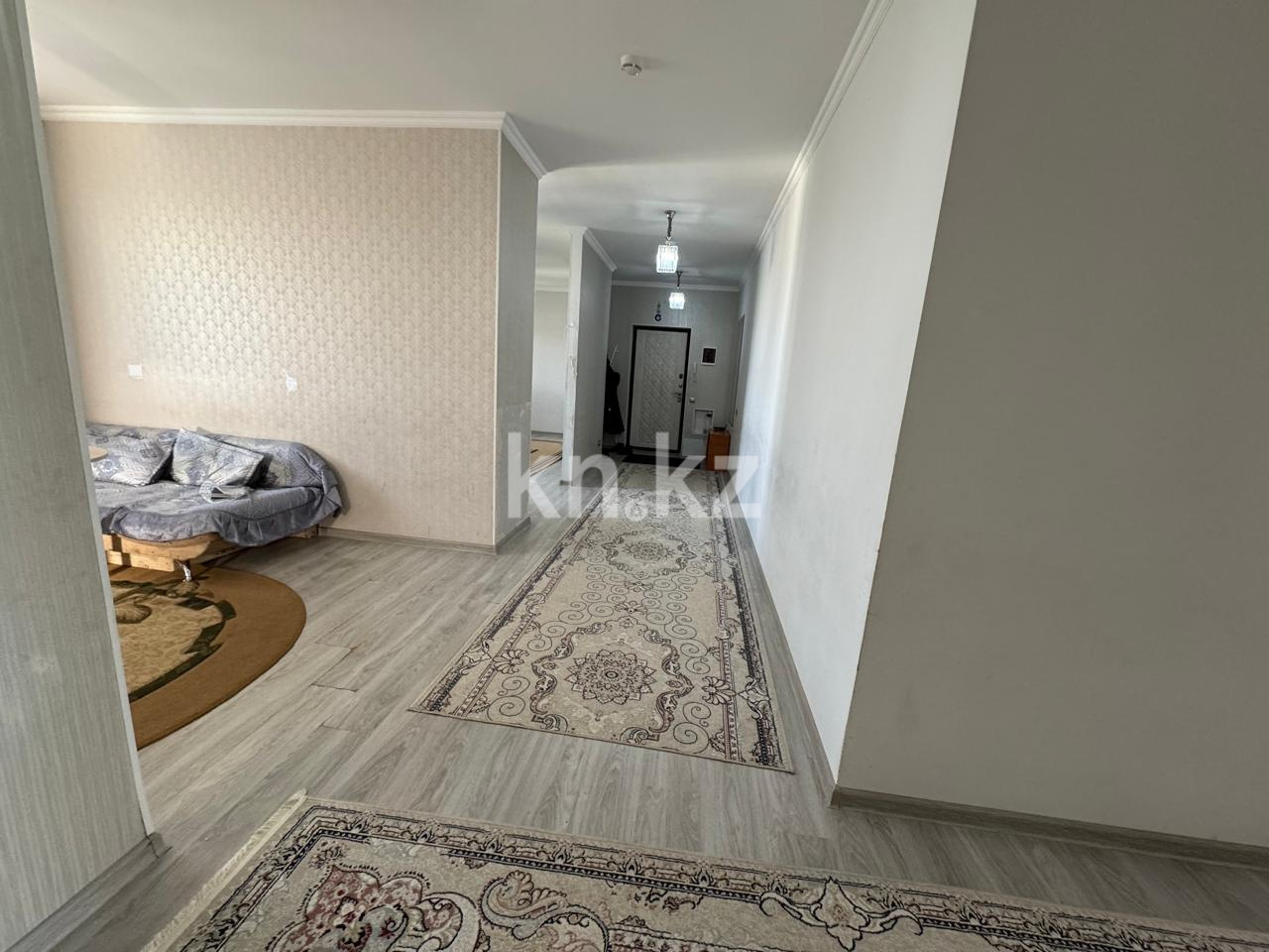 Продажа 3-комнатной квартиры, 96 м², пр. Тауелсыздык, дом  21/9 - ул. Шарля де Голля в Астане - фото 10
