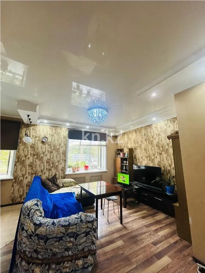 Продажа 2-комнатной квартиры, 55 м², ул. Медицинская, дом  64 - Продажа квартир в Караганде фото 1 из 4