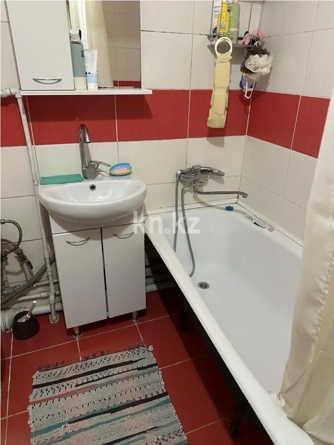 Продажа 3-комнатной квартиры, 60 м² в Алматы - фото 4