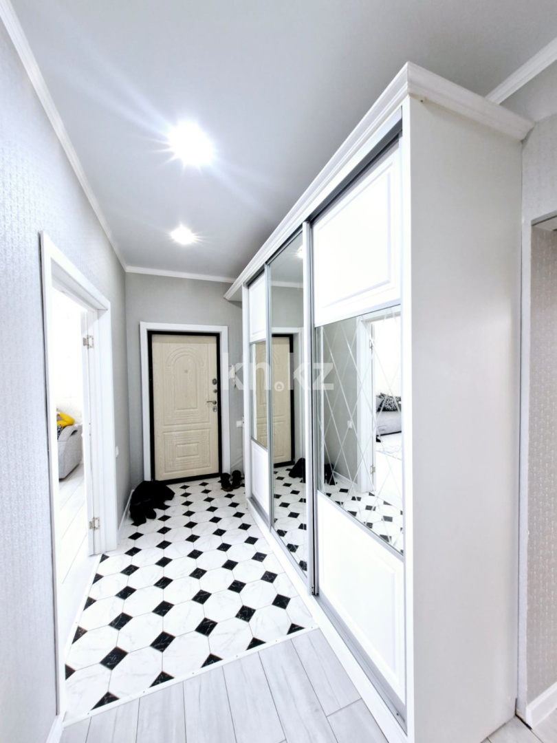 Продажа 2-комнатной квартиры, 64.2 м² - Недвижимость в Костанае фото 13 из 19