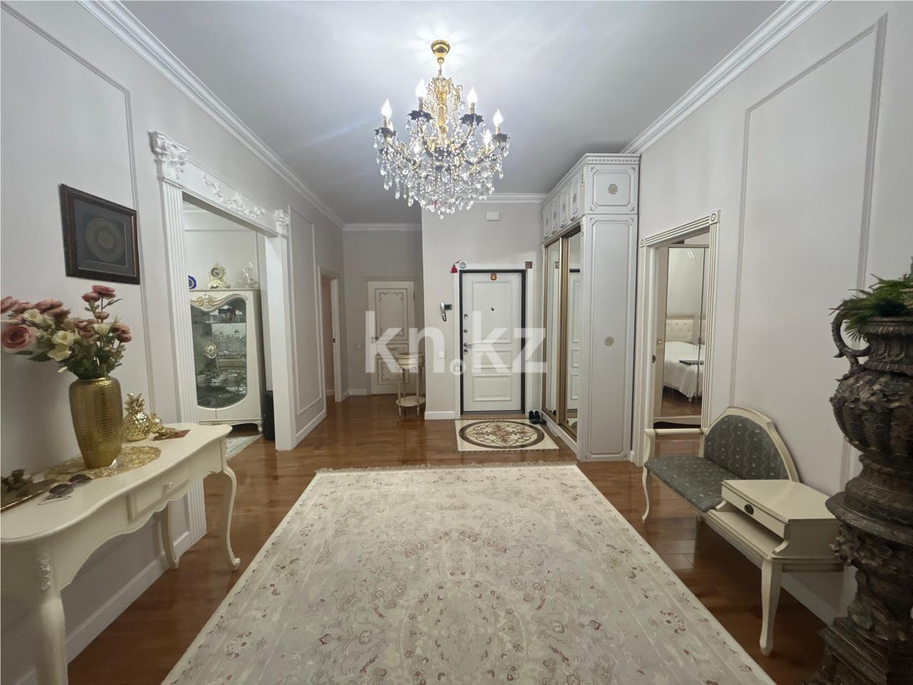 Продажа 4-комнатной квартиры, 134.5 м², ул. Керей, Жанибек хандар в Астане - фото 20