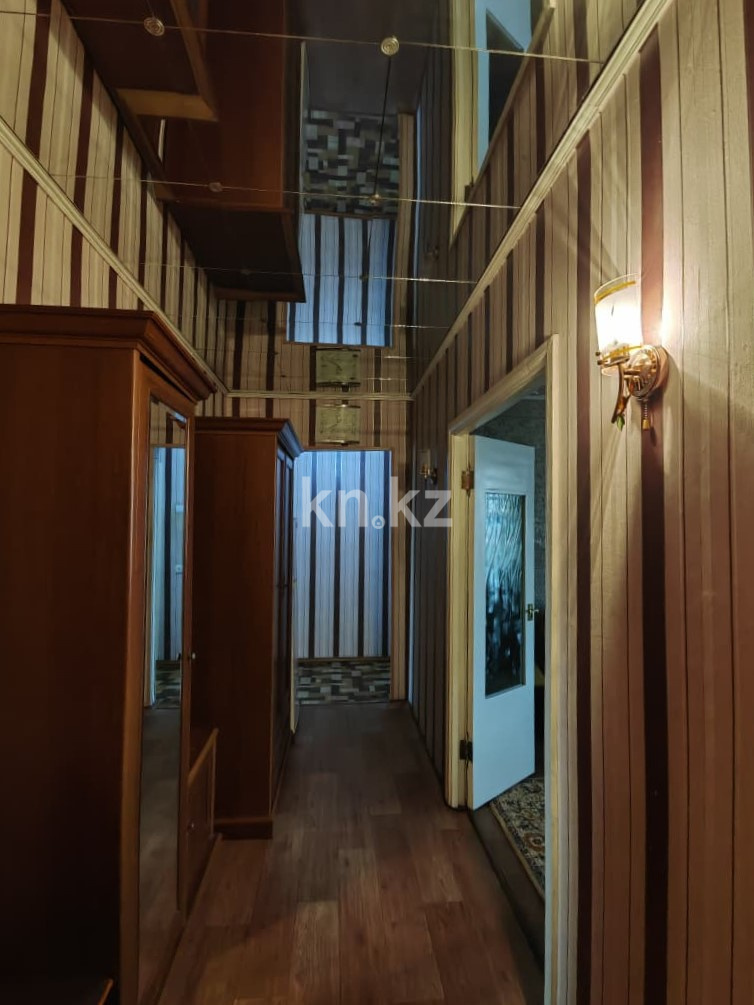 Продажа 4-комнатной квартиры, 77 м², ул. Язева, дом  10 - Продажа квартир в Караганде фото 30 из 35