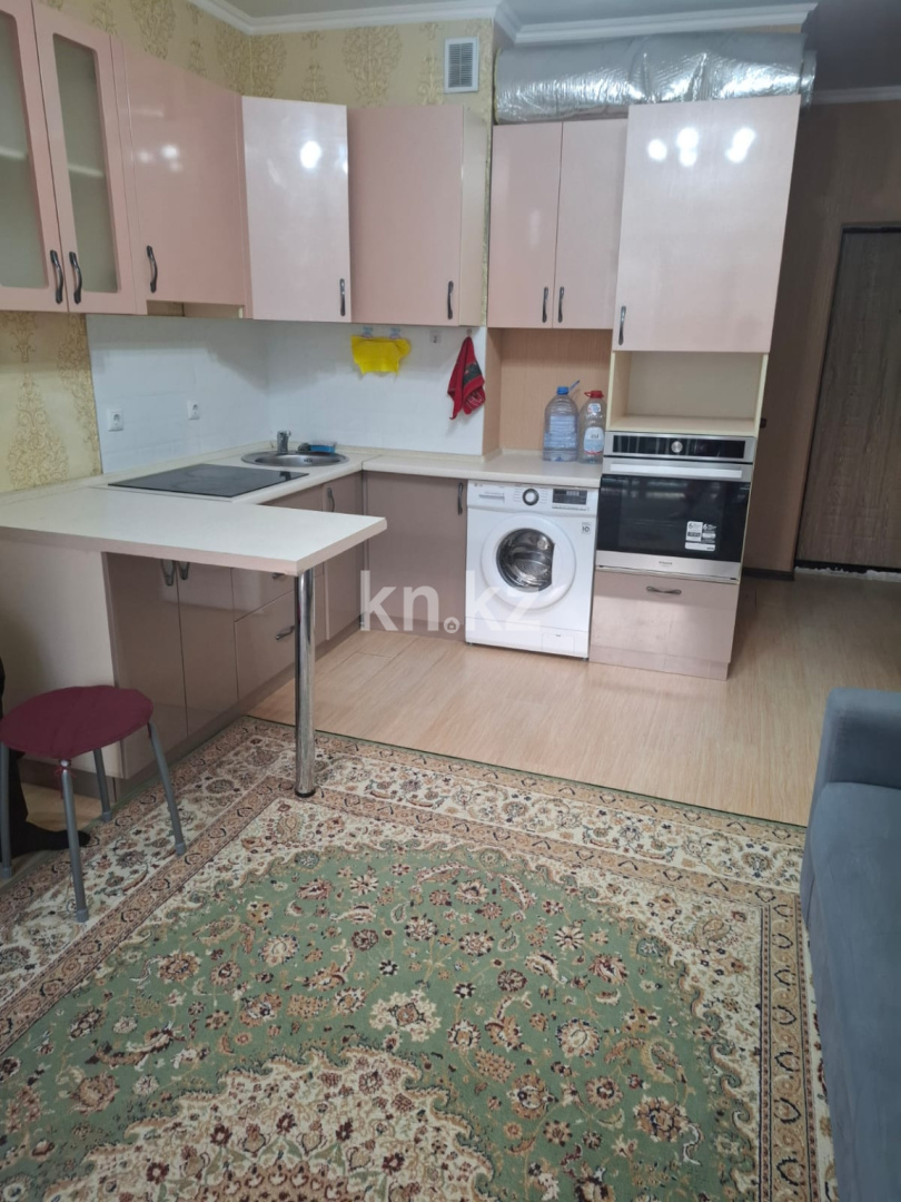 Аренда 1-комнатной квартиры, 30 м², пр. Женис, дом  45/3 - Аренда  однокомнатных квартир помесячно в Астане фото 1 из 6