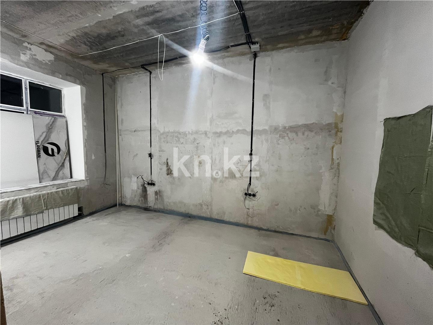 Продажа 3-комнатной квартиры, 70 м², 067 учетный квартал в Караганде - фото 7