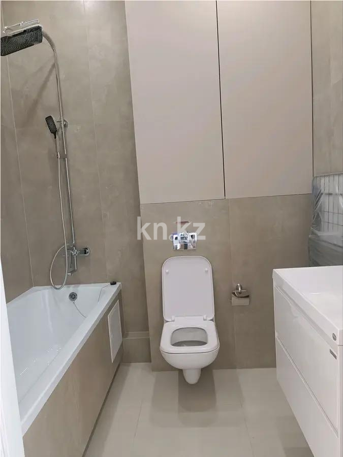 Продажа 3-комнатной квартиры, 126.2 м², пр. Аль-Фараби, дом  35 стр в Астане - фото 5