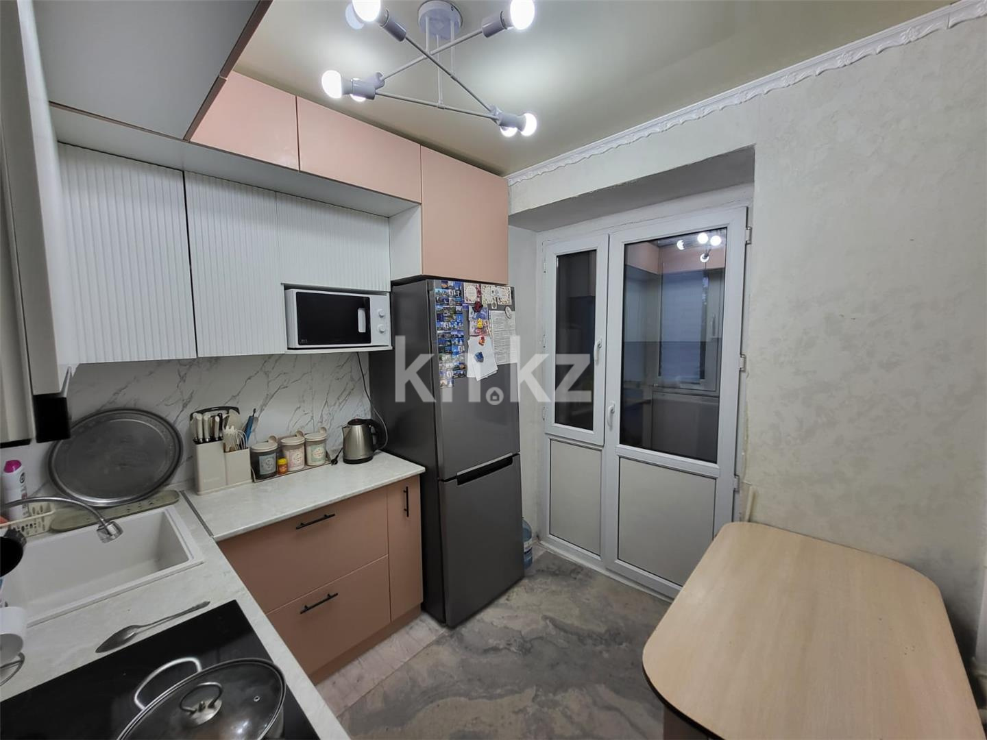 Продажа 3-комнатной квартиры, 55 м², мкр-н 7, дом  18 в Темиртау - фото 8