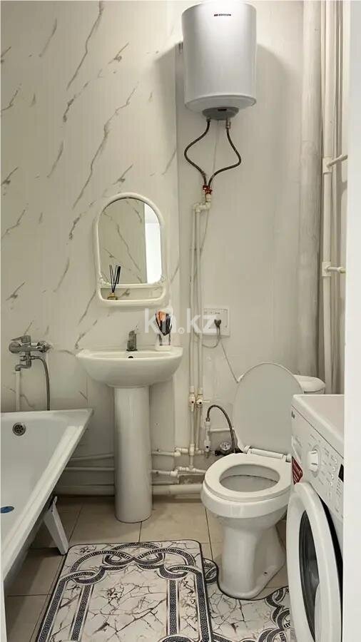 Продажа 1-комнатной квартиры, 40 м² в Караганде - фото 3