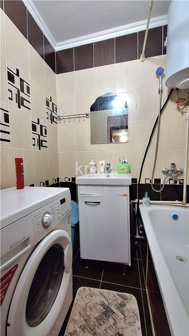 Продажа 4-комнатной квартиры, 77 м², ул. Карла Маркса - Продажа квартир в Караганде фото 11 из 15