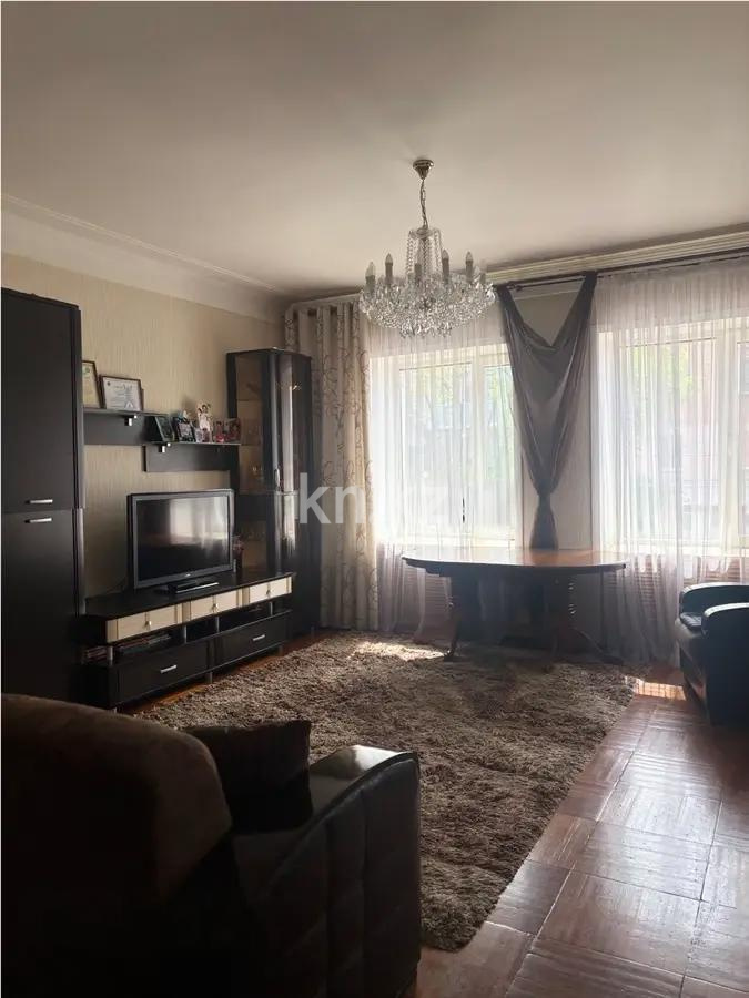 Продажа 3-комнатной квартиры, 82 м², ул. Алалыкина, дом  2 - Продажа квартир в Караганде с фото фото 1 из 5