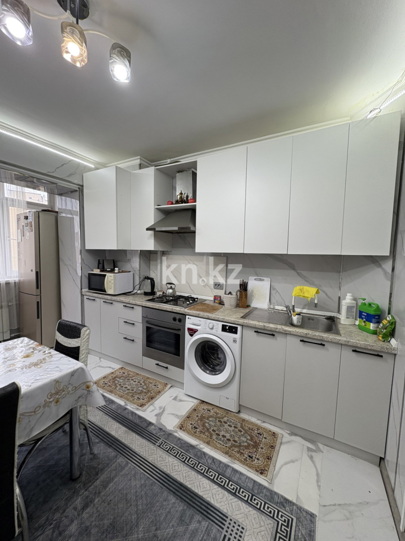 Продажа 3-комнатной квартиры, 77.6 м², ул. Мустай Карима в Алматы - фото 11