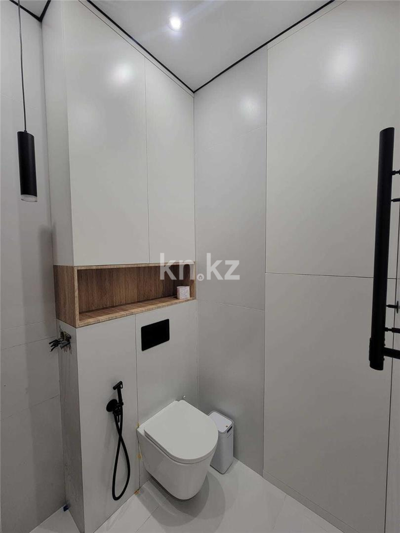 Продажа 1-комнатной квартиры, 45 м², пр. Республики - Продажа квартир в Караганде фото 11 из 16