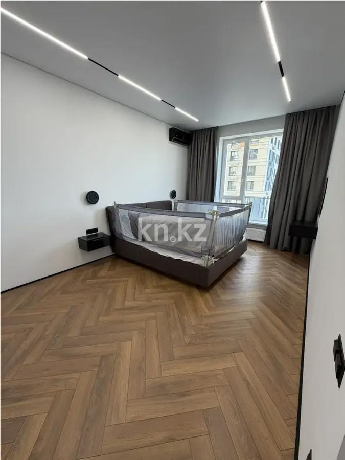 Продажа 3-комнатной квартиры, 77 м², ул. Розыбакиева, дом  197/2 в Алматы - фото 2