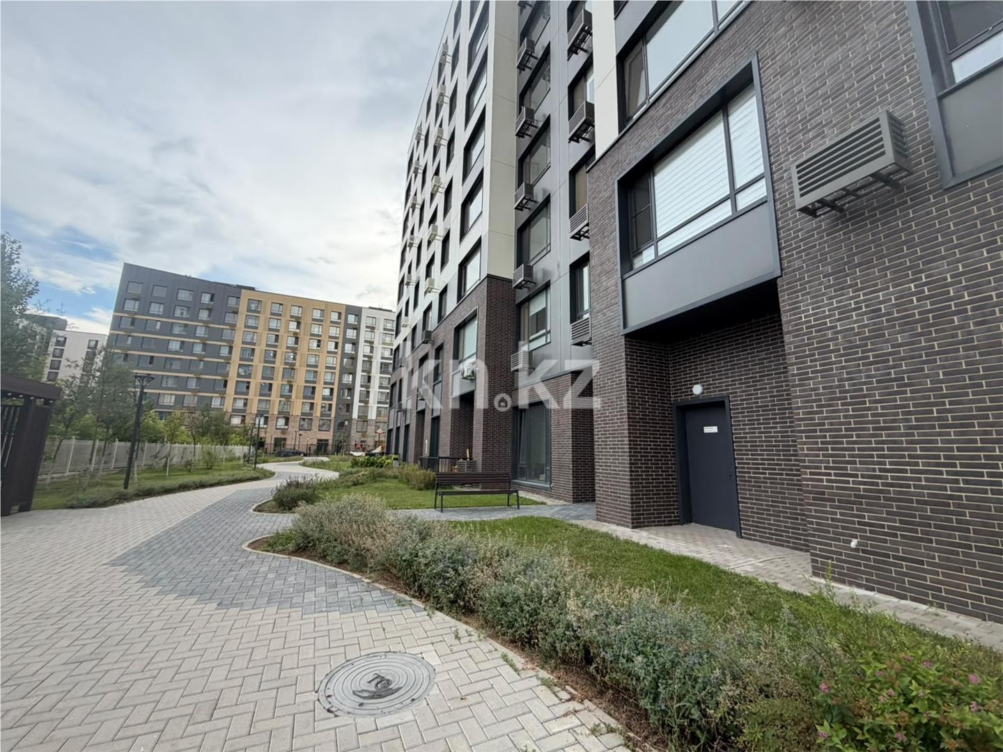 Продажа 3-комнатной квартиры, 98.5 м² в Астане - фото 14