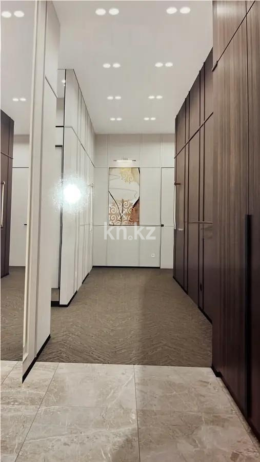 Продажа 4-комнатной квартиры, 131 м², ул. Толе би, дом  52 - Продажа  четырехкомнатных квартир в Астане без посредников фото 3 из 3