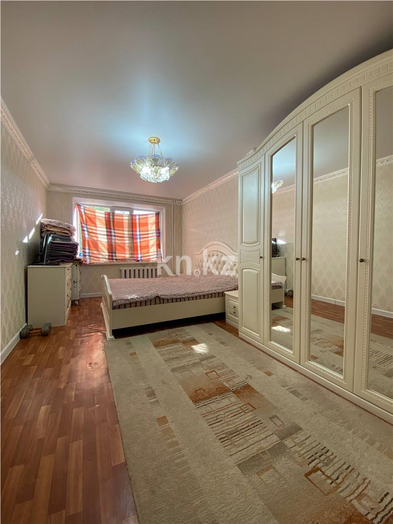 Продажа 4-комнатной квартиры, 90 м², мкр. 8-й мкр. - Продажа квартир в Темиртау фото 3 из 21