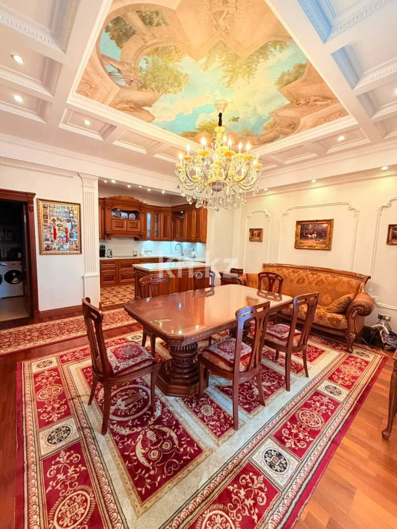 Продажа 5-комнатной квартиры, 300 м² - Продажа пятикомнатных и более квартир в Астане фото 9 из 40