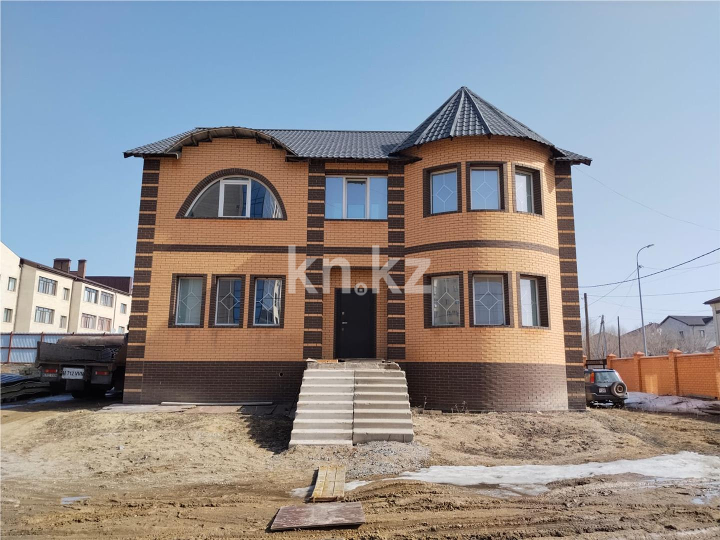 Продажа 6-комнатного дома, 361.4 м² - Продажа домов, коттеджей в Караганде фото 1 из 22