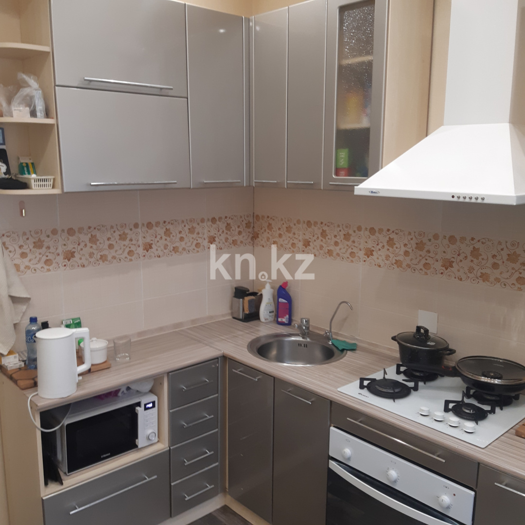Продажа 2-комнатной квартиры, 56 м², ул. Сарсекова, дом  55 в Караганде - фото 7